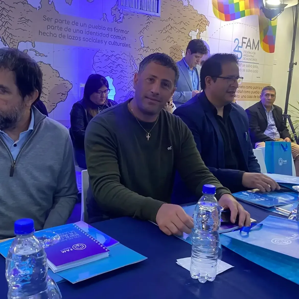 LOS MUNICIPIOS UNIDOS POR UNA ARGENTINA MEJOR